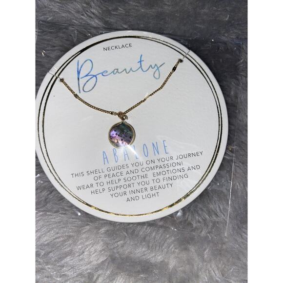 Gorgeous Abalone Necklace By BEAUTY. - Picture 4 of 5